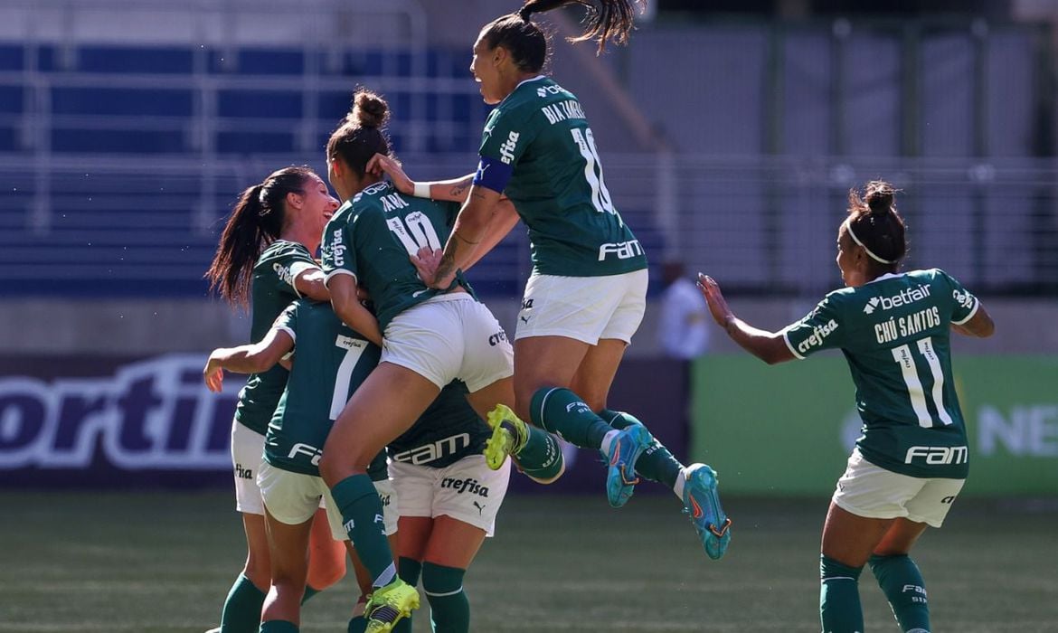 Palmeiras atropela São José e retoma a ponta do Brasileiro Feminino - Massa  News