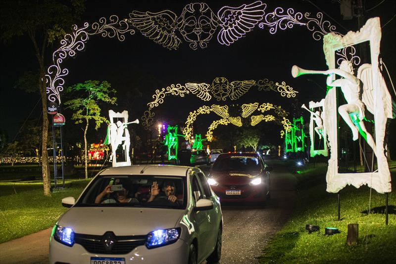 Natal de Curitiba abre novas vagas para Caminho de Luz nos parques Náutico  e Barigui - Massa News
