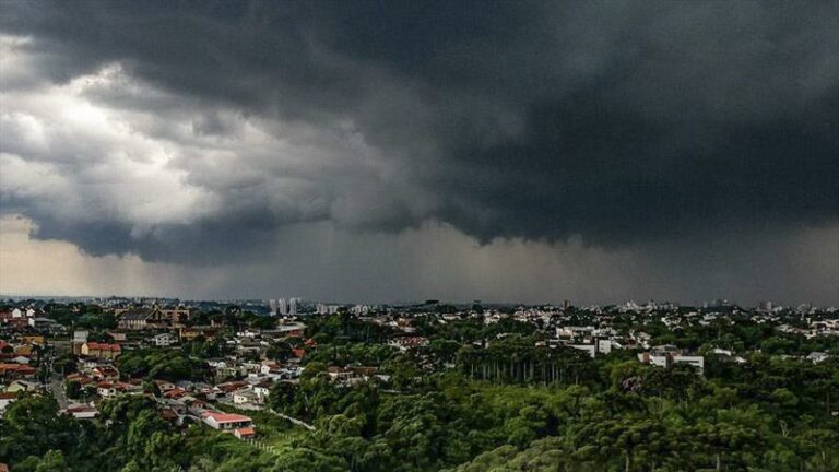 Mudança no clima: temperatura cai em Curitiba nesta quinta