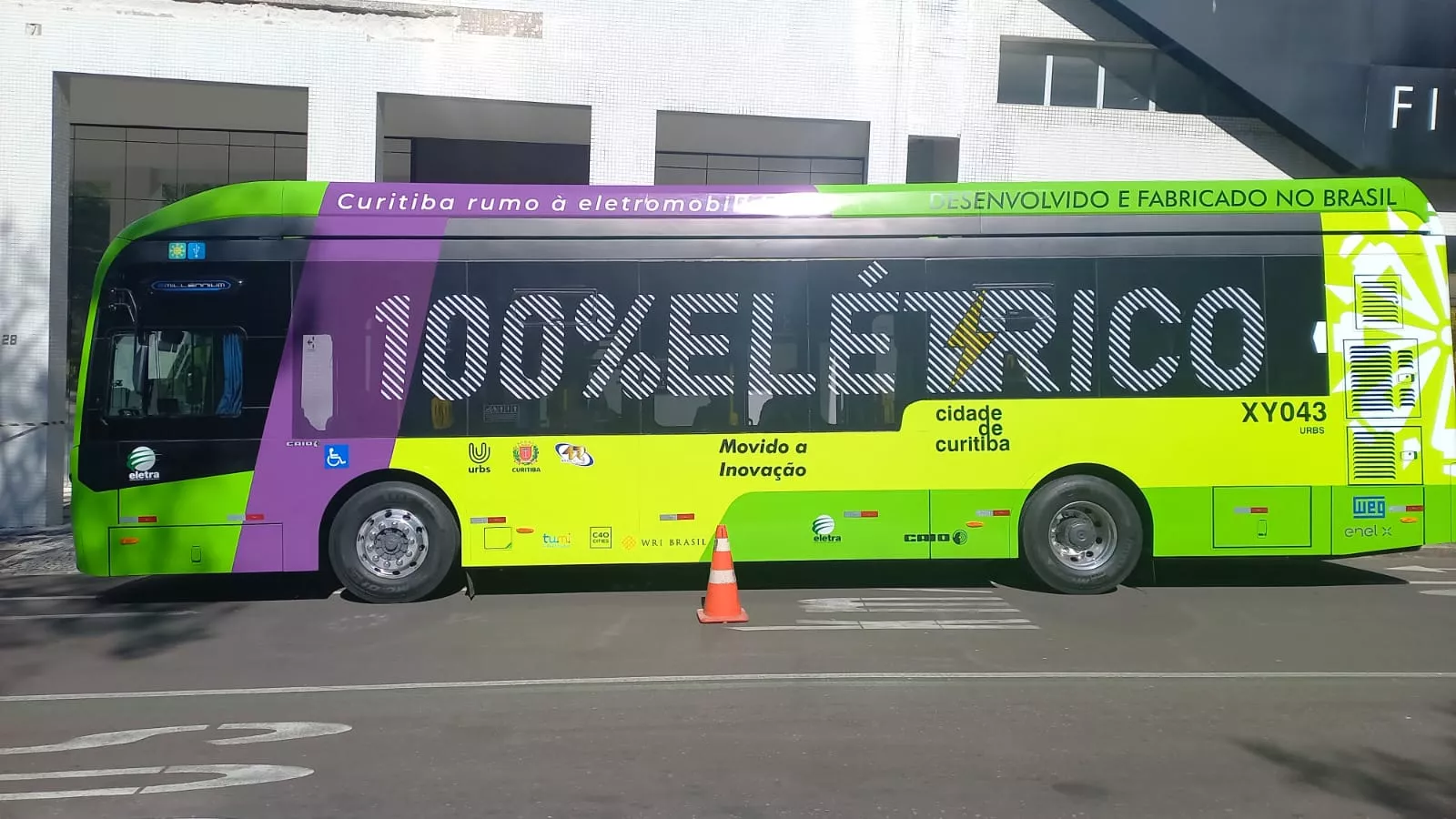 ônibus-elétricos-curitiba