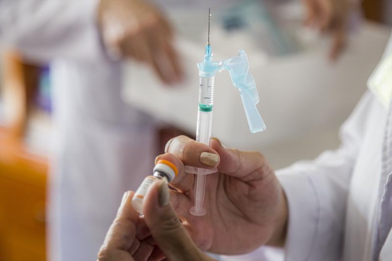vacinacao-curitiba