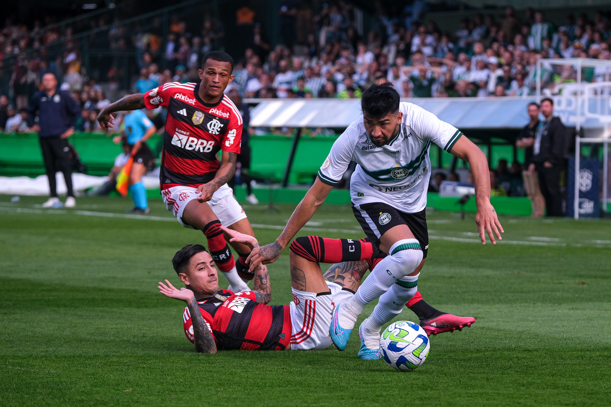 coritiba-flamengo-couto-20-agosto