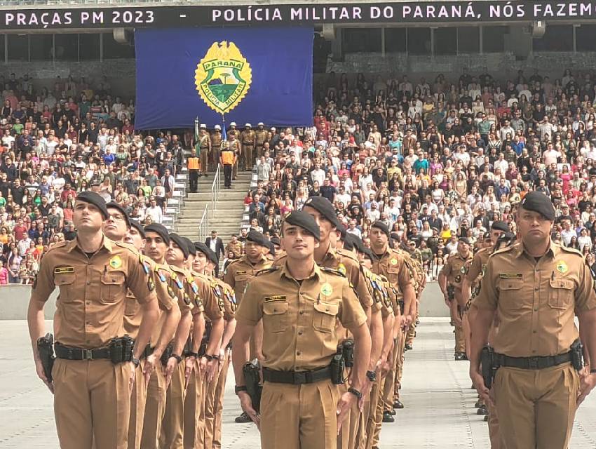 Roupas para formatura militar durante clearance o dia