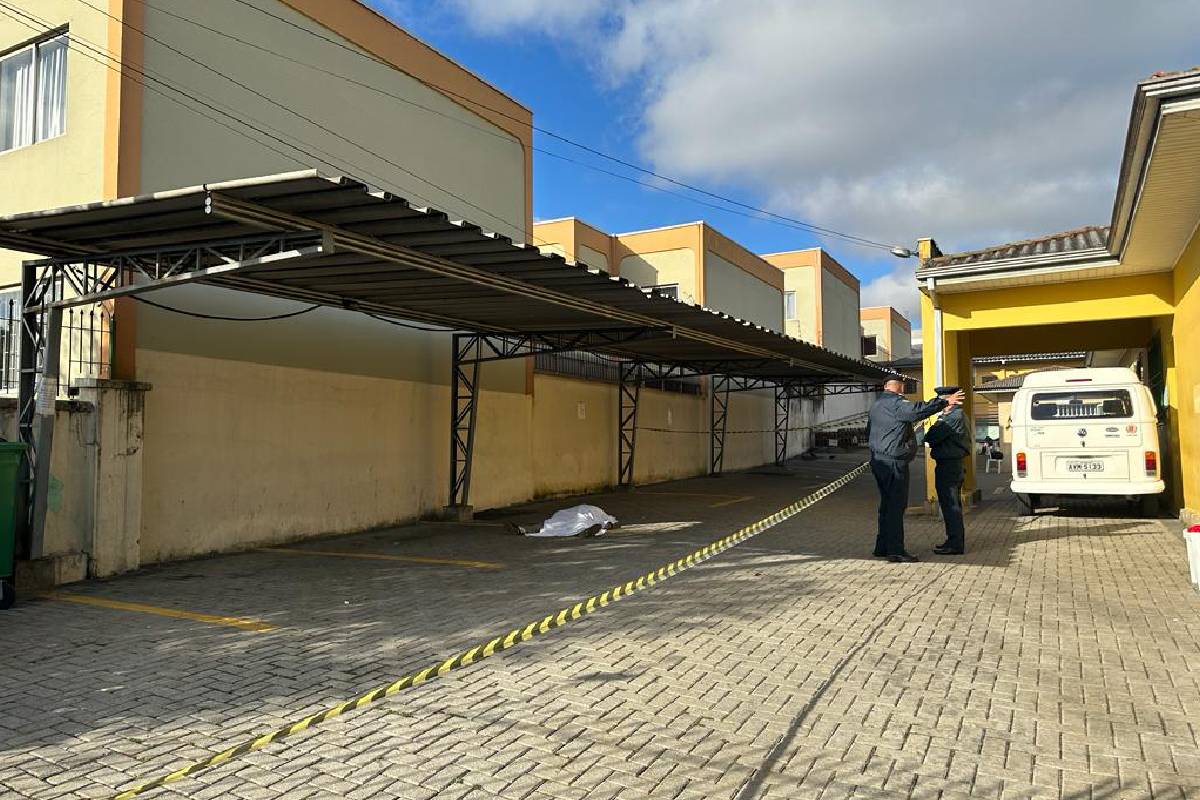 morto-casa-de-passagem-curitiba