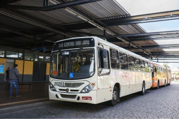 sao-jose-dos-pinhais-recebe-nova-linha-de-onibus