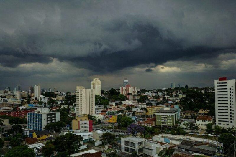 tempo-agora-em-curitiba