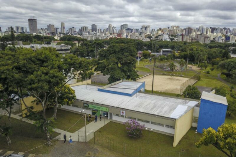 praca-em-curitiba