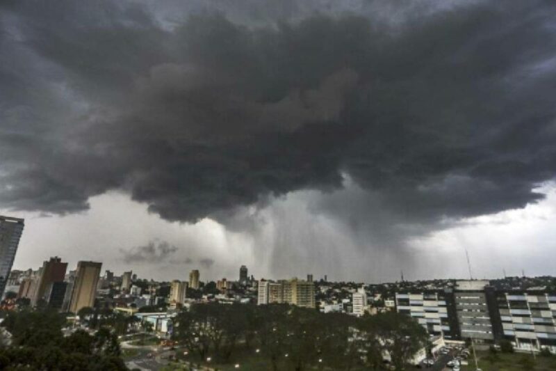 alerta-de-tempestade-no-parana