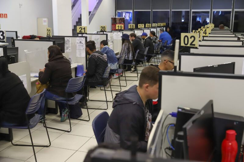 vagas-de-emprego-em-curitiba-urgente