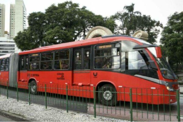 onibus-de-graca-na-eleicao-curitiba