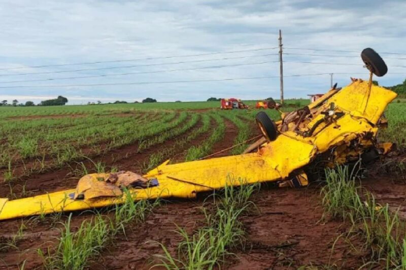 aviao-caiu-fazenda