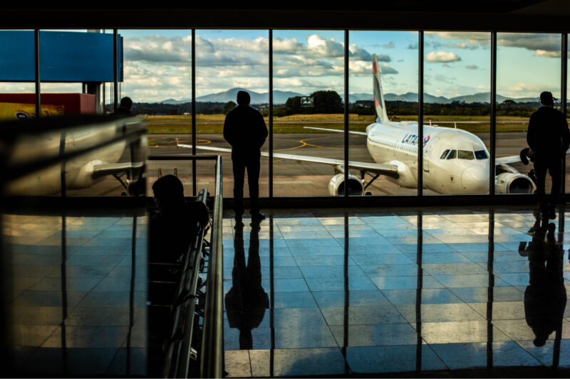 voos-curitiba-porto-alegre-aeroporto